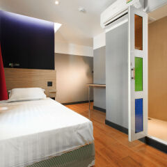 Отель Cloud Nine Lodge Бангкок удобства в номере