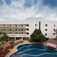 Отель Imperial Hua Hin Beach Resort спортивное сооружение
