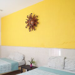 Отель Casa de los Soles B&B Hostel Мексика, Тлакуепакуе - отзывы, цены и фото номеров - забронировать отель Casa de los Soles B&B Hostel онлайн бассейн