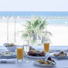 Renaissance Tel Aviv Hotel Тель-Авив фото 3