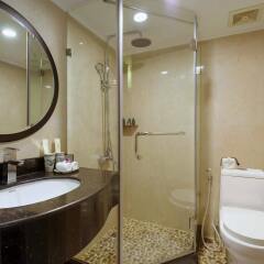 Hanoi La Siesta Diamond Hotel ванная
