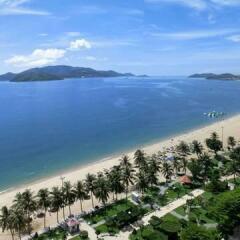 Отель Bonjour Nha Trang Hotel Вьетнам, Нячанг - отзывы, цены и фото номеров - забронировать отель Bonjour Nha Trang Hotel онлайн пляж