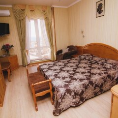 Гостиница Александрия в Геленджике 8 отзывов об отеле, цены и фото номеров - забронировать гостиницу Александрия онлайн Геленджик комната для гостей