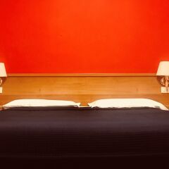 Hotelì комната для гостей