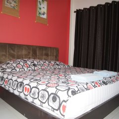 Pineapple Guesthouse in Mueang, Thailand from 27$, photos, reviews - zenhotels.com guestroom