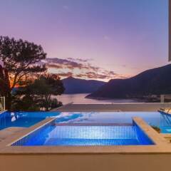 Villa Maris by Akdenizvillam Турция, Калкан - отзывы, цены и фото номеров - забронировать отель Villa Maris by Akdenizvillam онлайн бассейн
