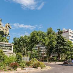 Отель Crowne Plaza Paris - Neuilly парковка