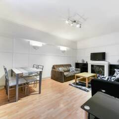 Отель West End Flat mins from Oxford St Великобритания, Лондон - отзывы, цены и фото номеров - забронировать отель West End Flat mins from Oxford St онлайн комната для гостей фото 4