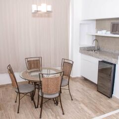 Отель BSEA Cancun Plaza Hotel Мексика, Канкун - отзывы, цены и фото номеров - забронировать отель BSEA Cancun Plaza Hotel онлайн в номере