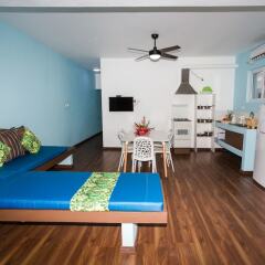 Отель Blue West Villas фитнесс-зал