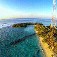 Отель Canopus Retreat Thulusdhoo Остров Гасфинолу бассейн