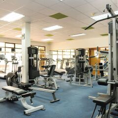 Апартаменты Riverside Serviced Apartments фитнесс-зал фото 2