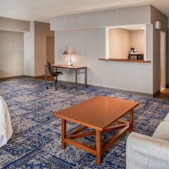 Отель Four Points by Sheraton Bangor США, Бангор - отзывы, цены и фото номеров - забронировать отель Four Points by Sheraton Bangor онлайн комната для гостей фото 5