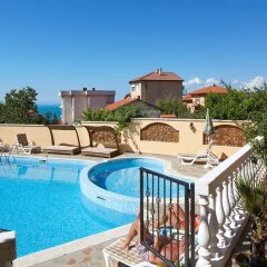 Family Hotel Milev Свети Влас бассейн фото 3