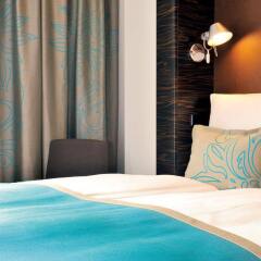 Отель Motel One Dresden - Palaisplatz Германия, Дрезден - отзывы, цены и фото номеров - забронировать отель Motel One Dresden - Palaisplatz онлайн комната для гостей фото 3