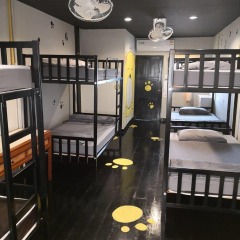 Feel Like Home Dormitory - Hostel интерьер отеля