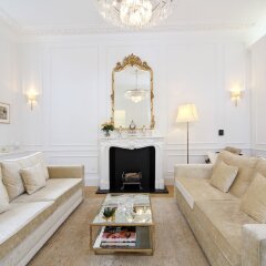 Отель Luxurious 1BR Period Property in Kensington комната для гостей фото 5
