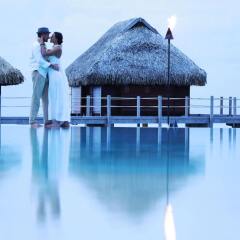 Отель Manava Beach Resort and Spa Moorea Французская Полинезия, Папеэте - отзывы, цены и фото номеров - забронировать отель Manava Beach Resort and Spa Moorea онлайн бассейн фото 2