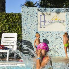 Отель Hermitage Club And Spa Сильви бассейн