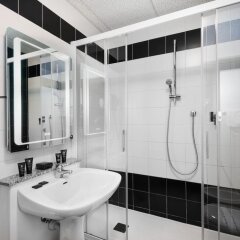 Отель Amadeus Hotel Италия, Болонья - 1 отзыв об отеле, цены и фото номеров - забронировать отель Amadeus Hotel онлайн ванная фото 2