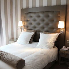 Отель Hôtel Saint Cyr Etoile комната для гостей