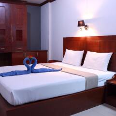 Отель The Little Mermaid Guesthouse & Restaurant комната для гостей