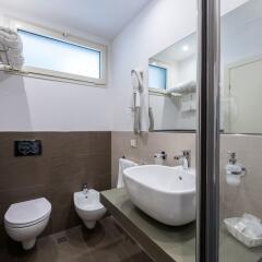 Отель Park Hotel Morigi Италия, Гаттео-а-Маре - отзывы, цены и фото номеров - забронировать отель Park Hotel Morigi онлайн ванная фото 2