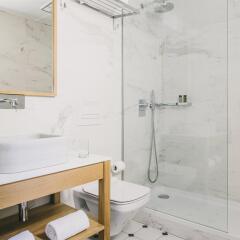 Hotel Regina Барселона ванная