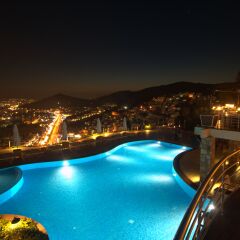 Отель The Marmara Bodrum - Adult Only бассейн