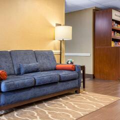Отель Comfort Suites Wilmington развлечения