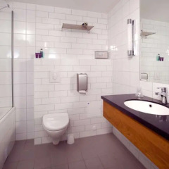 Отель Clarion Collection Hotel Bryggen Норвегия, Олесунн - отзывы, цены и фото номеров - забронировать отель Clarion Collection Hotel Bryggen онлайн ванная