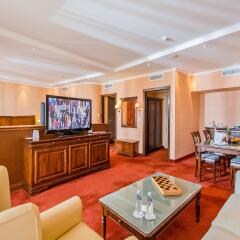 Grand Hotel Pomorie комната для гостей фото 2