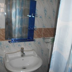 Hotel Ayenou in Yamoussoukro, Cote d'Ivoire from 39$, photos, reviews - zenhotels.com bathroom photo 3
