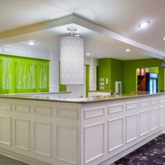 Отель Hilton Garden Inn Queens/JFK Airport США, Нью-Йорк - 1 отзыв об отеле, цены и фото номеров - забронировать отель Hilton Garden Inn Queens/JFK Airport онлайн сауна