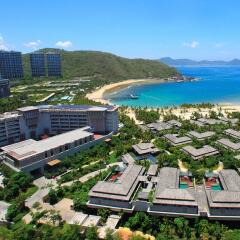 Отель Anantara Sanya Resort & Spa пляж