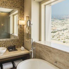 The Tower Plaza Hotel Dubai in Dubai, United Arab Emirates from 186$, photos, reviews - zenhotels.com bathroom