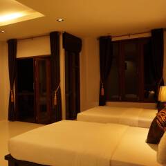 Отель Lanta Intanin Resort Ланта спа