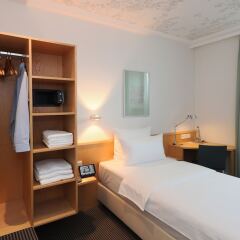Отель Design Hotel Stadt Rosenheim Германия, Мюнхен - отзывы, цены и фото номеров - забронировать отель Design Hotel Stadt Rosenheim онлайн сейф в номере