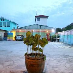 Отель Pa Chalermchai Guesthouse Бангкок