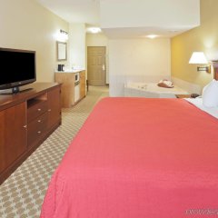 Elyria Inn & Suites in Elyria, United States of America from 185$, photos, reviews - zenhotels.com room amenities photo 2
