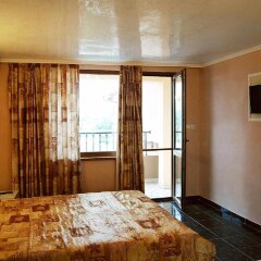 Отель Dimitur Jekov Guest House Аврен сейф в номере