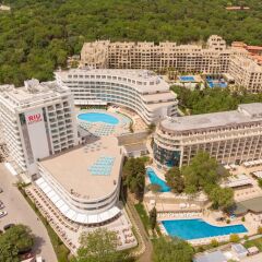 Отель RIU Hotel Astoria Mare - All Inclusive Болгария, Золотые пески - отзывы, цены и фото номеров - забронировать отель RIU Hotel Astoria Mare - All Inclusive онлайн бассейн