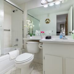 Отель Stay Together Suites 1BD1BA Apartment США, Лас-Вегас - отзывы, цены и фото номеров - забронировать отель Stay Together Suites 1BD1BA Apartment онлайн ванная фото 2