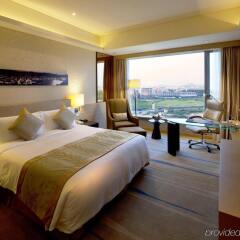 Отель Crowne Plaza Guangzhou Huadu комната для гостей фото 3