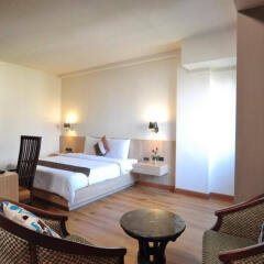 Апартаменты The Euro Grande Serviced Apartment Бангкок комната для гостей фото 2
