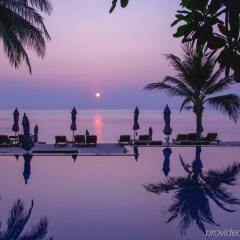 Отель InterContinental Samui Baan Taling Ngam Resort бассейн фото 2