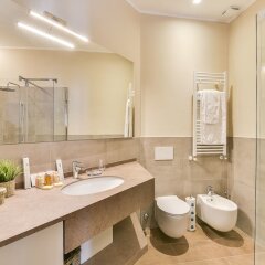 Отель Sweet Inn Apartments - Dogana Италия, Милан - отзывы, цены и фото номеров - забронировать отель Sweet Inn Apartments - Dogana онлайн ванная