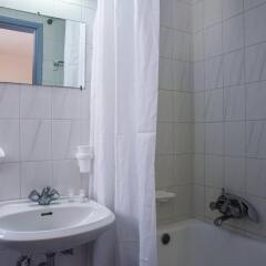 Отель Amaryllis Hotel Греция, Родос - 2 отзыва об отеле, цены и фото номеров - забронировать отель Amaryllis Hotel онлайн ванная