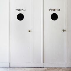 Hotel Astoria сейф в номере