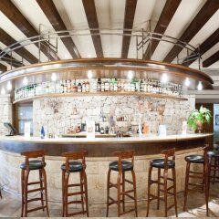 Отель CM Mallorca Palace - Only Adults гостиничный бар